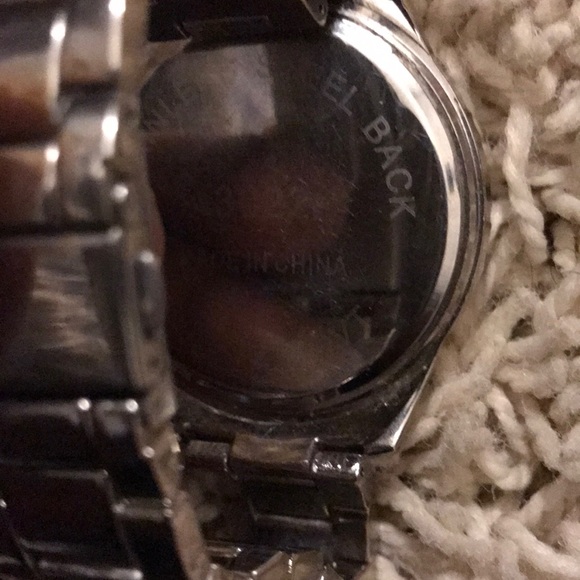 Watch - Picture 2 of 2